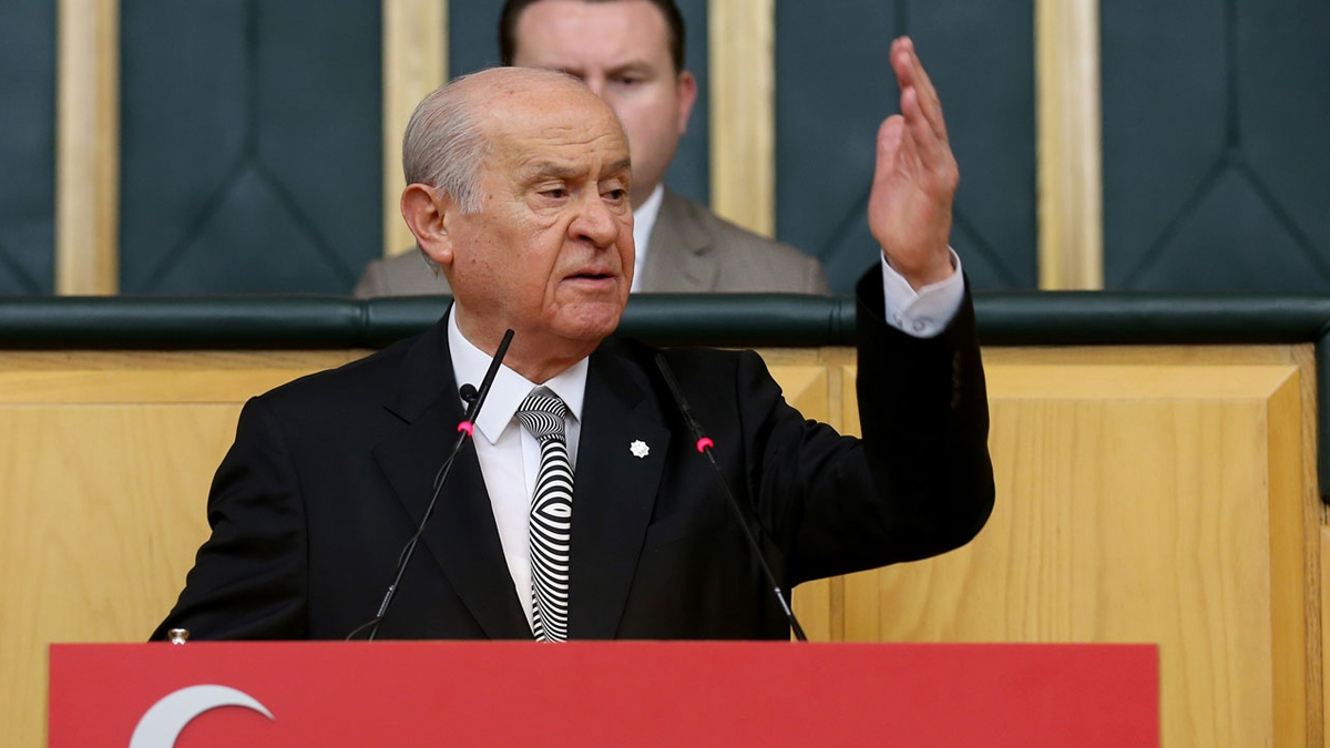 Bahçeli'den Boğaziçi açıklaması: Teröristi biliriz