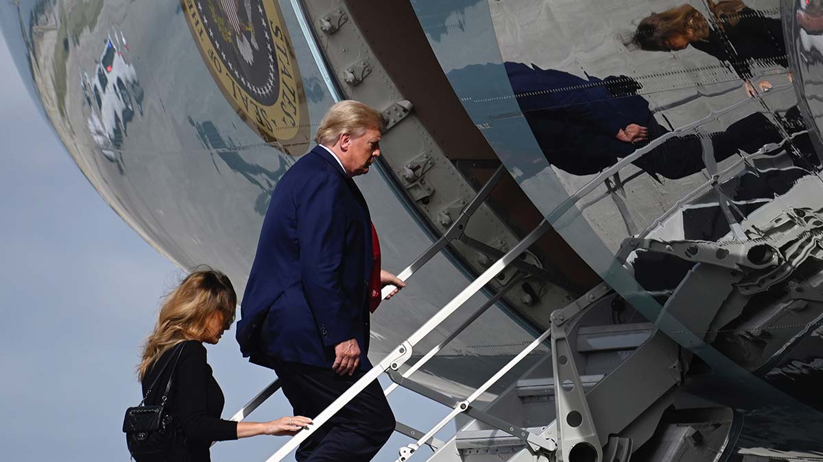 Trump vazgeçmiyor! Göçmen ve vizeli çalışma kısıtlamaları uzatıldı