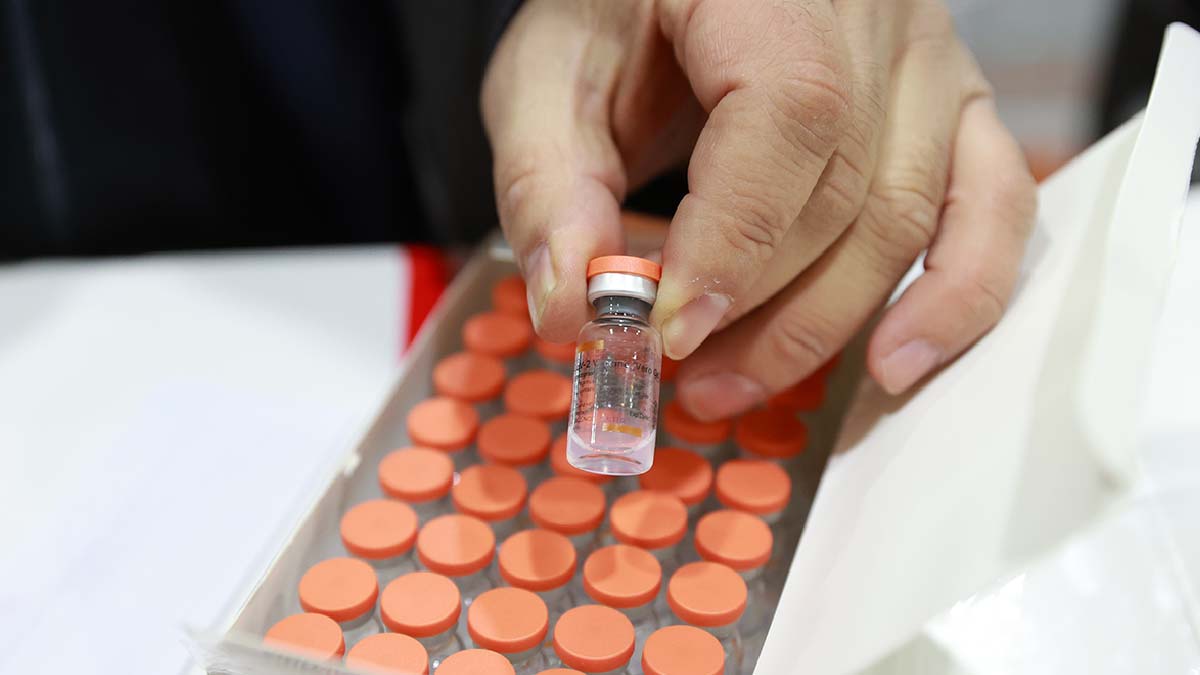 Prof. Dr. Murat Akova: Çin aşısının ara sonuçları 2 hafta sonra