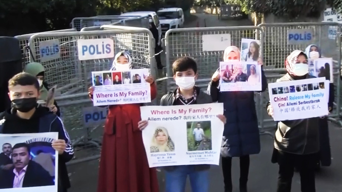 Çin, toplama kamplarına Türkiye vatandaşlarını da yollamış!