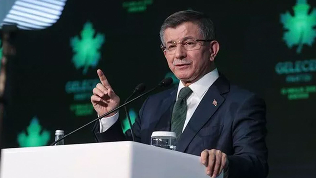 Davutoğlu'ndan hükümete nepotizm eleştirisi: Ankara'da aşiretleşiyorlar