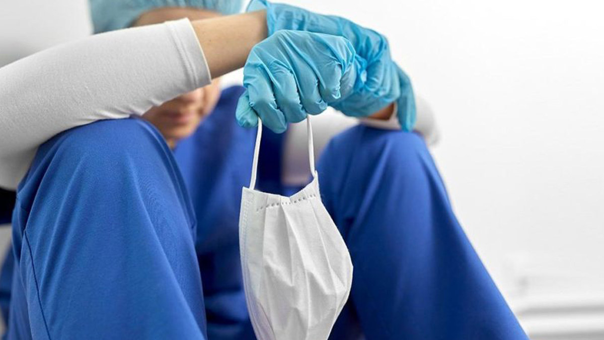 5 sağlık çalışanı daha koronaya yenik düştü