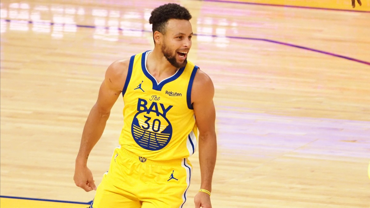 NBA'de Stephen Curry 62 sayıyla rekor kırdı