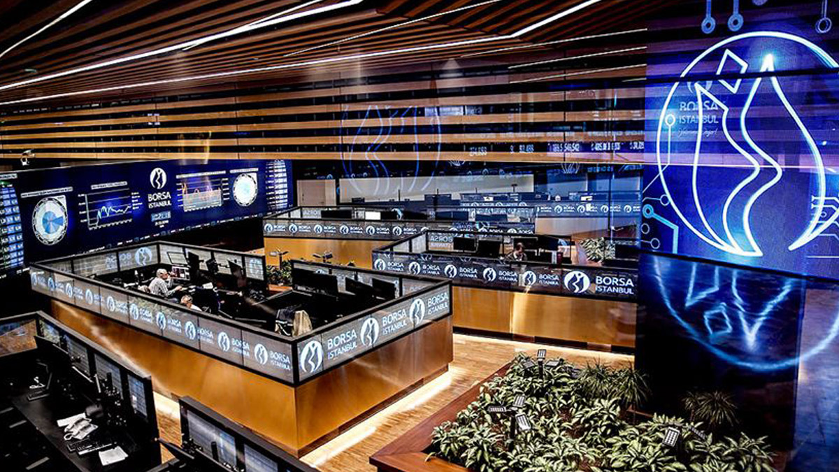 Borsa zirveyi gördü