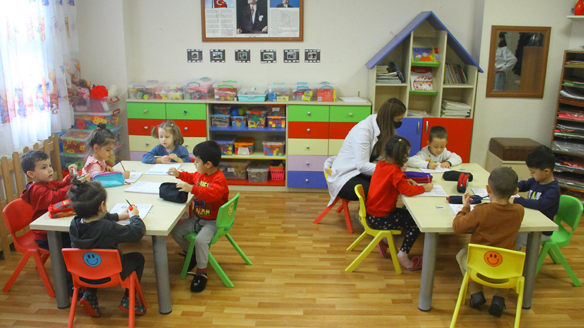 Kartal Belediyesi'nin kreşlerinde yüz yüze eğitim başladı