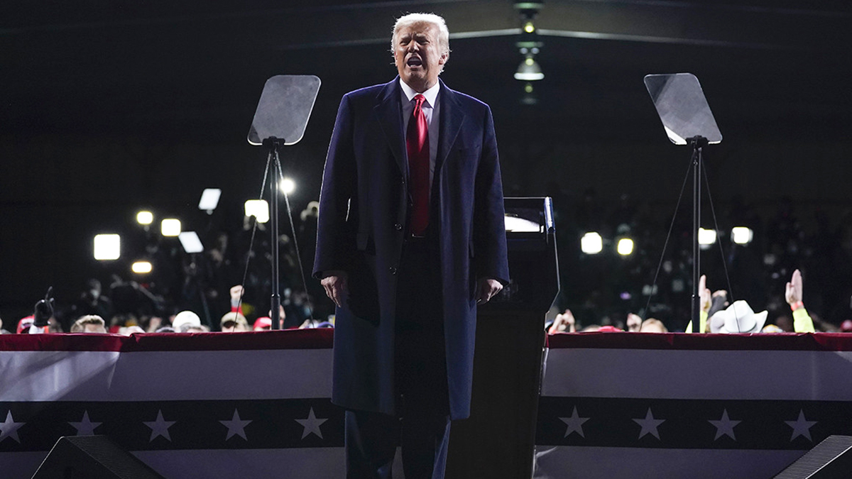 Trump: Beyaz Saray'ı bizden çalmaya çalışıyorlar