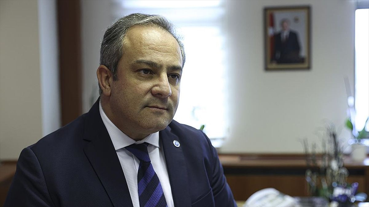 Prof. Dr. İlhan'dan mutasyon açıklaması: Daha tedbirli olmalıyız