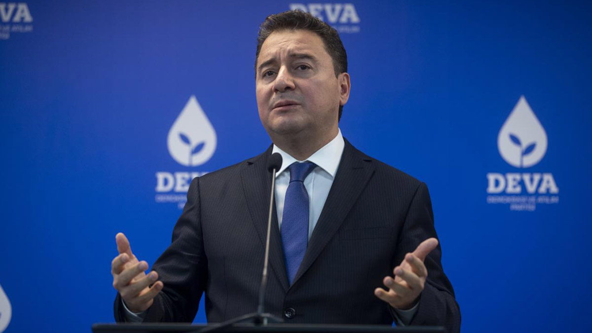 Babacan: Hükümet hukuk reformu yapamaz