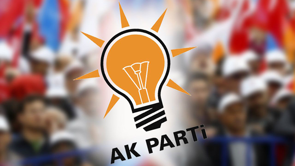 Son dakika! AK Parti'den 3 isme suç duyurusu