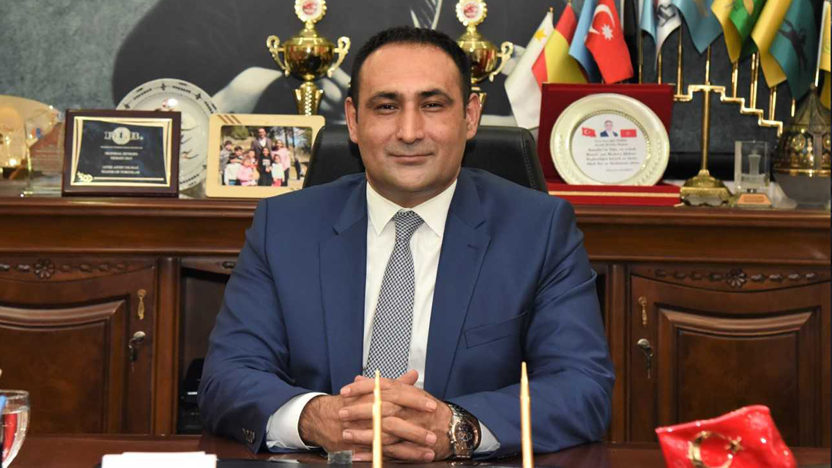 Toroslar Belediye Başkanı Atsız Afşın Yılmaz Kovid-19'a yakalandı