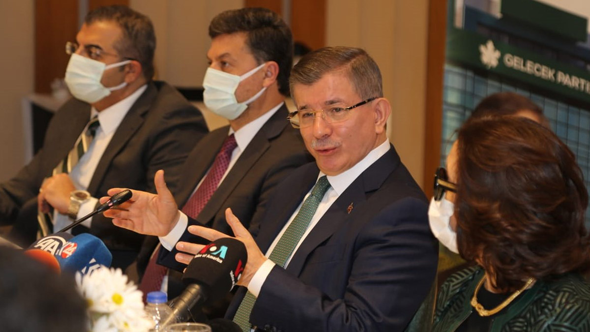 Davutoğlu’ndan Boğaziçi açıklaması: Vasatın üstündeki her şeyi yok etmek istiyorlar
