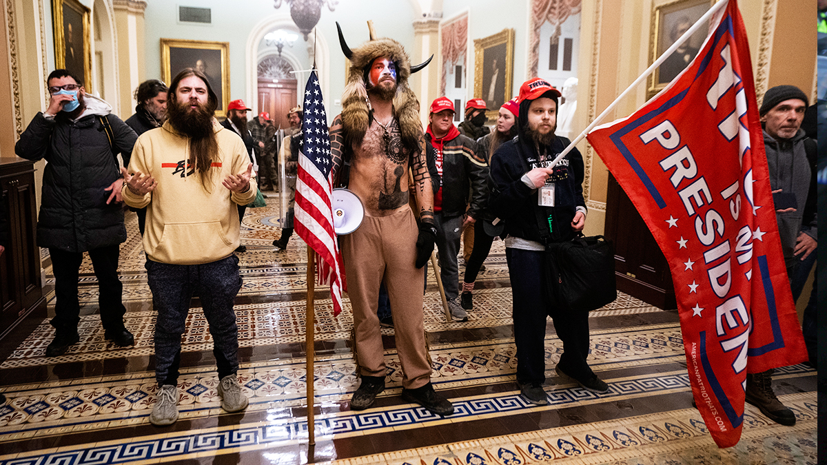 Trump destekli sivil isyan! 25. madde yeniden tartışmaya açıldı