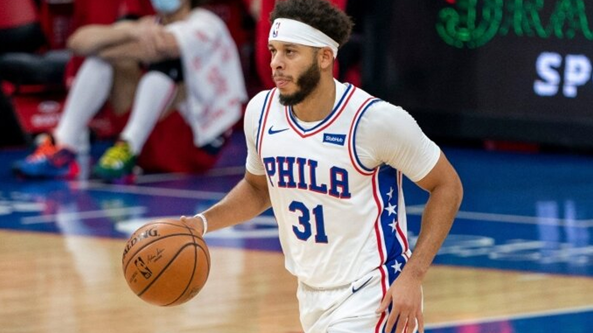 Yıldız basketbolcu koronaya yakalandığını maçta öğrendi