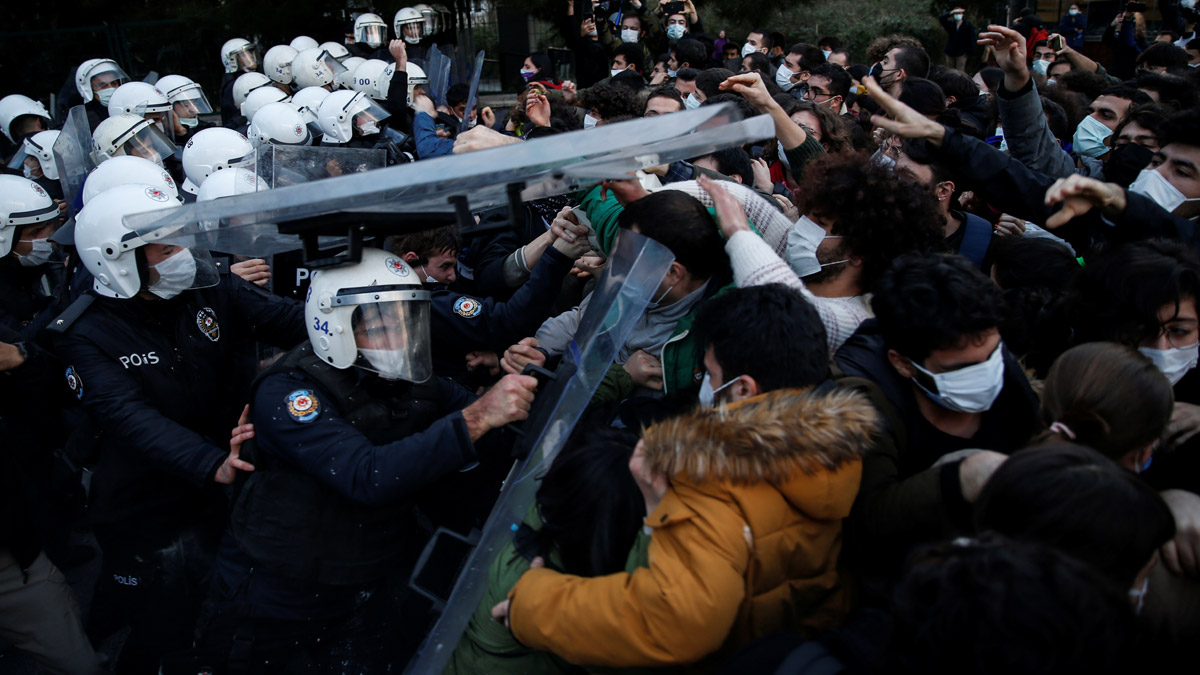 Boğaziçi gözaltılarında çıplak arama iddiasında bulunanlara suç duyurusu