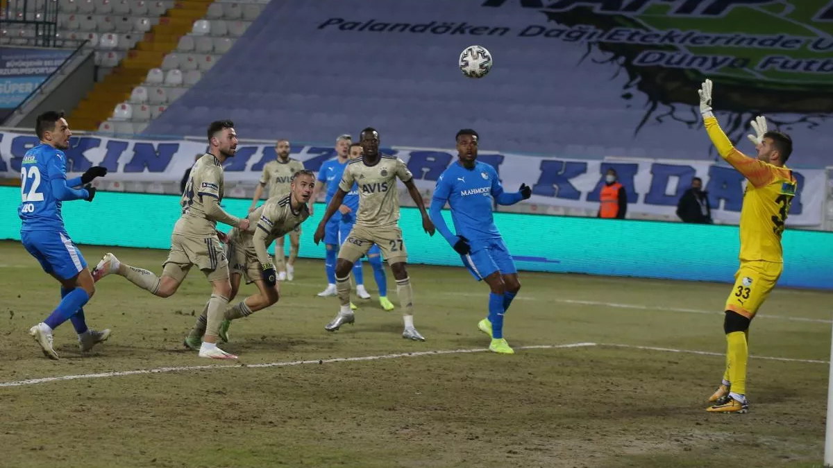 Fenerbahçe Erzurum'u rahat geçti