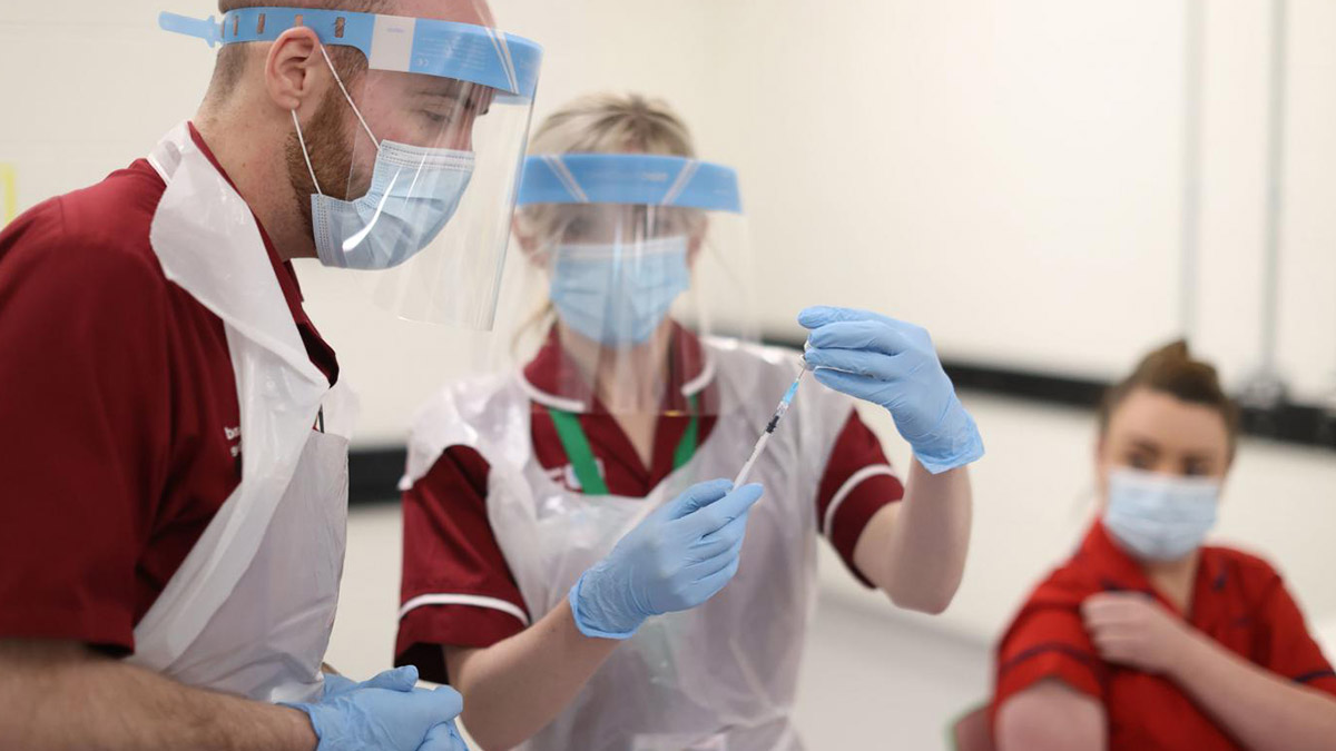 Koronavirüs aşısı ne zaman ve nasıl yapılacak? Cumhurbaşkanı Erdoğan tarih verdi!