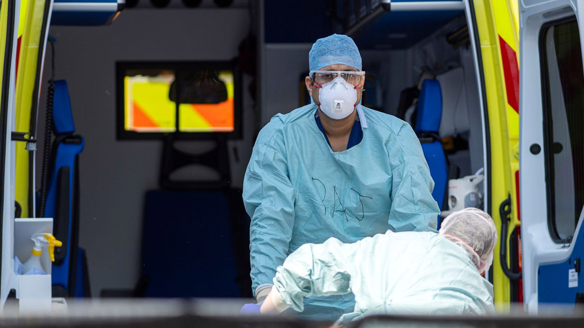 İngiltere'de İkinci Dünya Savaşı’ndan bu yana en yüksek can kaybına ulaşıldı