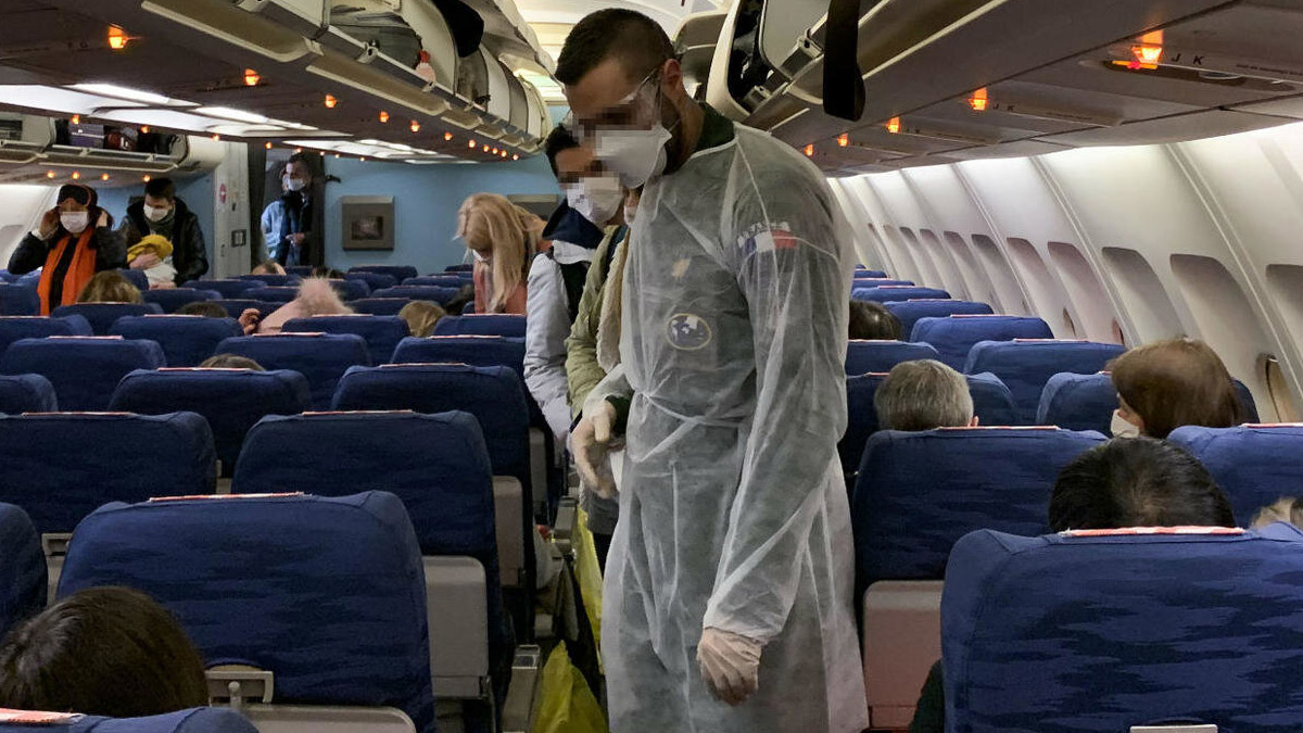 ABD'ye seyahat edenlere 'negatif test sonucu' şartı