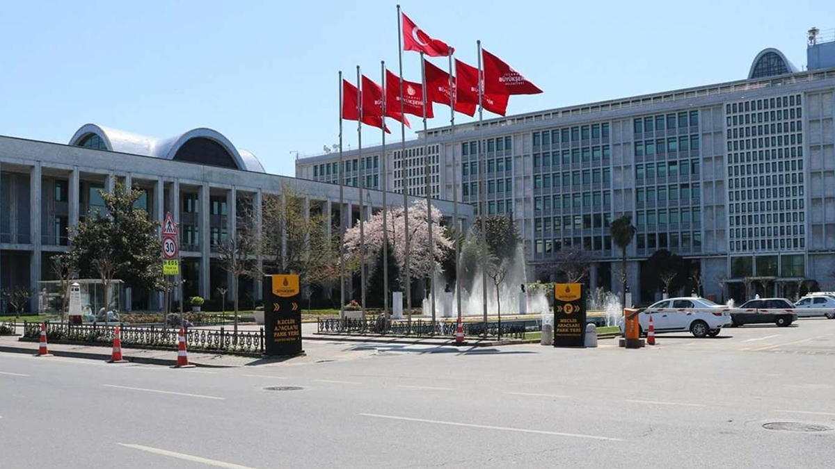 İmamoğlu talimat vermişti: İBB, yolsuzluk dosyalarını İçişleri'ne teslim etti