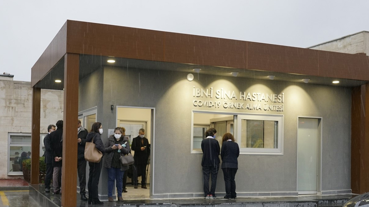 Türkiye'nin ilk 'Akıllı Kovid-19 Test Merkezi' hizmete girdi