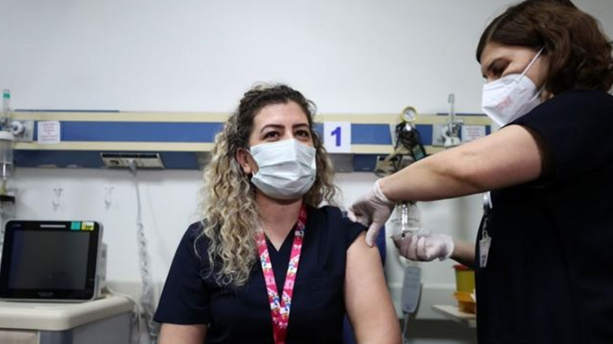 Türkiye'de şimdiye kadar aşı olanların sayısı belli oldu