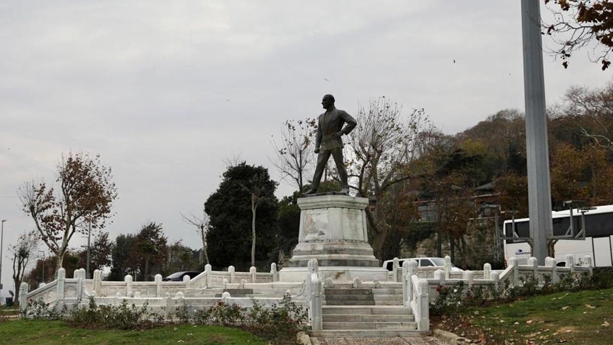 Koruma Kurulu’nun ivedilikle yapılmasını istediği ilk Atatürk Heykeli yıllar sonra planlara işlendi