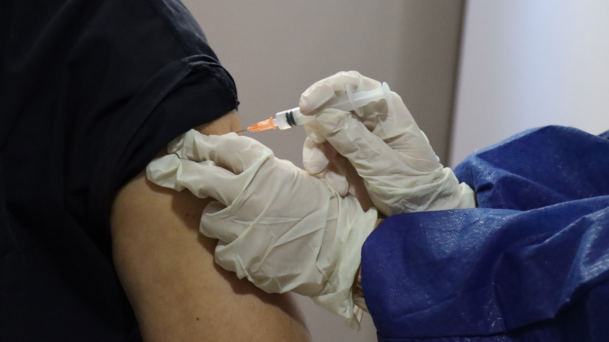 Bilim Kurulu Üyesi'nden Çin aşısıyla ilgili 'yan etki' açıklaması