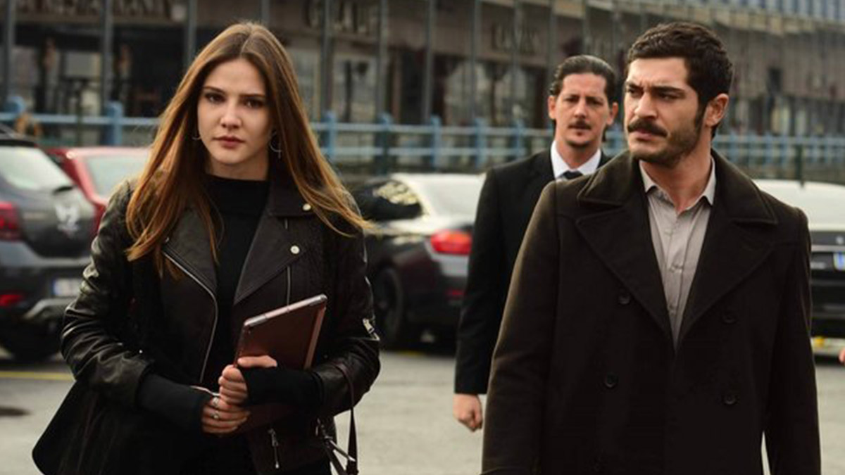 Maraşlı'da kader ağlarını örüyor: Dünyayı sevgisiz büyüyen insanların savaşları mahvetti