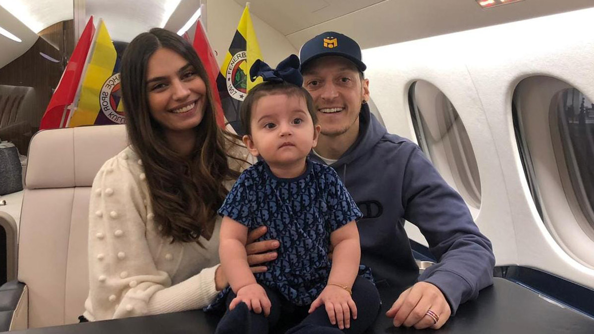 Fenerbahçe: Mesut Özil, İstanbul'a geliyor