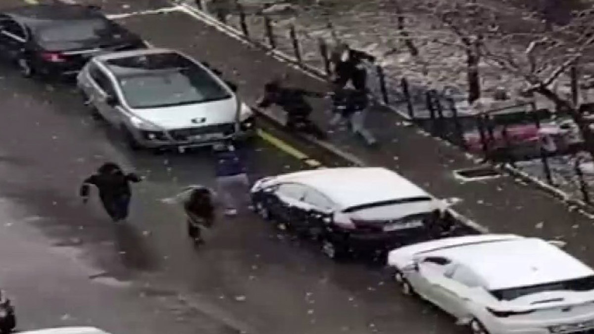 Son dakika! Gelecek Partili Selçuk Özdağ'a saldırı anı ortaya çıktı