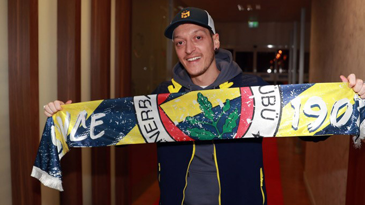 Mesut Özil: Sadece çocukken değil, her zaman Fenerbahçeliydim