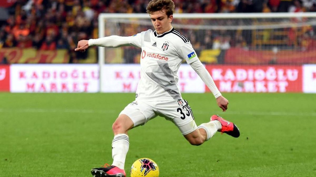 Kartal'ı gençleri uçurdu