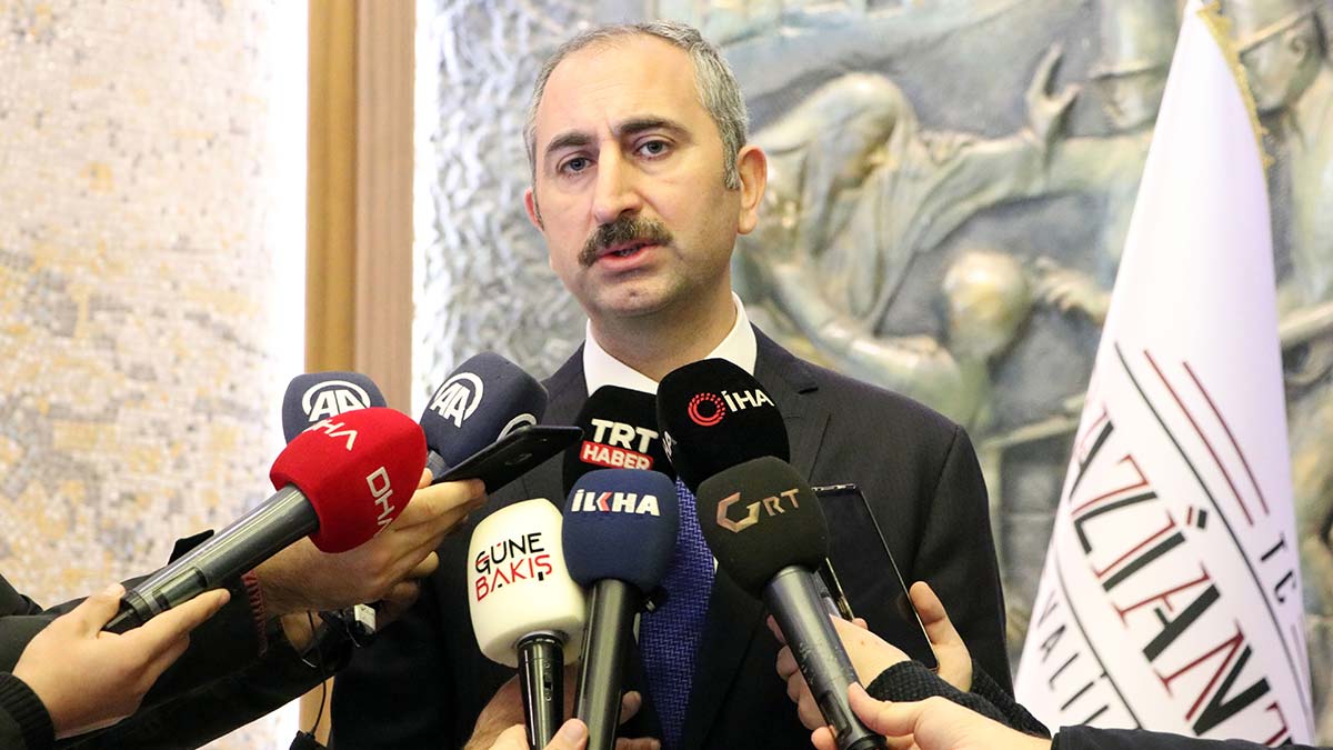 Son dakika! Adalet Bakanı Gül'den Berberoğlu kararına yorum: AYM'nin kararları bağlayıcıdır