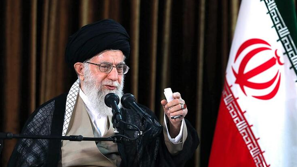 Twitter, Hamaney'in hesabını askıya aldı