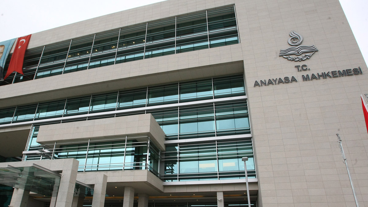 Son dakika! Resmi Gazete’de yayımlandı! Danıştay ve AYM üyeleri belli oldu