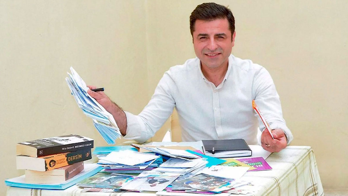 Demirtaş'ın avukatı: AYM'ye yeniden bireysel başvuru yaptık