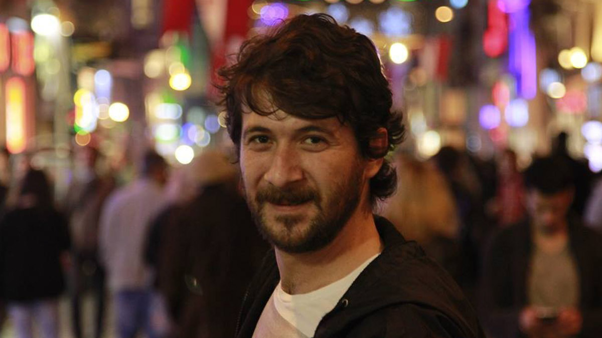 Ünlü dizilerde rol alan oyuncu sahte içkiden hayatını kaybetti (Ercan Yalçıntaş kimdir?)