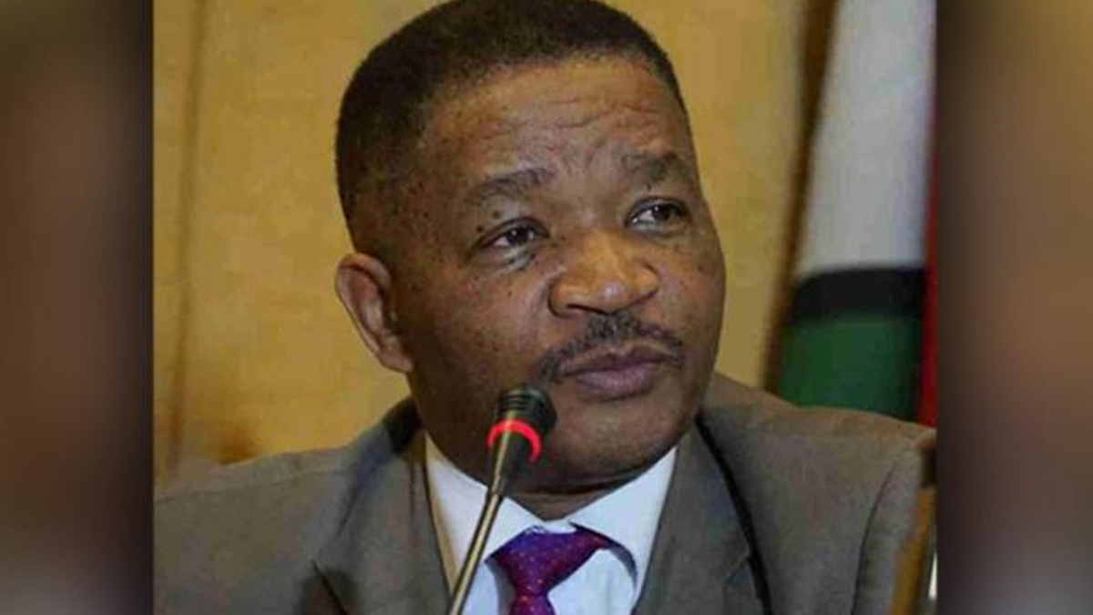 Zimbabve'de bir bakan daha koronavirüs nedeniyle hayatını kaybetti