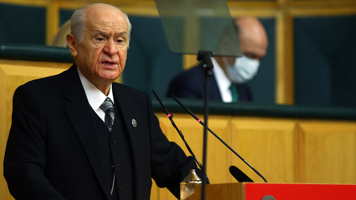 Bahçeli: Gündeme gelmek için kendilerine saldırı organize ettiler