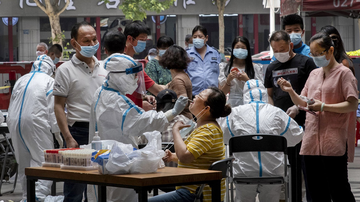 Çinli doktordan koronavirüs itirafı: Devlet salgını 52 gün boyunca gizledi!