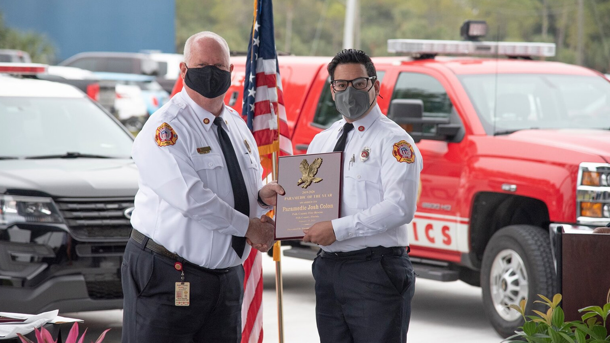 'Yılın Sağlık Görevlisi' aşı hırsızlığından tutuklandı