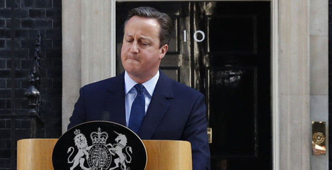 Cameron'dan ilk açıklama: Ülkenin yeni bir lidere ihtiyacı var