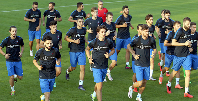 Trabzonspor yeni sezon hazırlıklarına Ersun Yanal'sız başladı