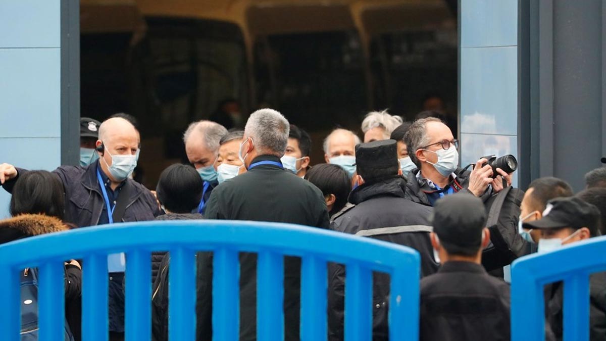 DSÖ heyeti korona salgının yayıldığı pazarda