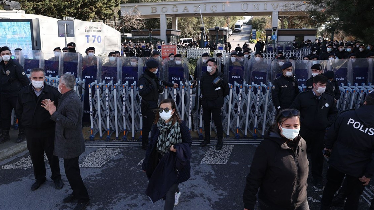 Kovid- 19'u bahane ettiler! Beşiktaş ve Sarıyer'e 5 Şubat'a kadar yasak