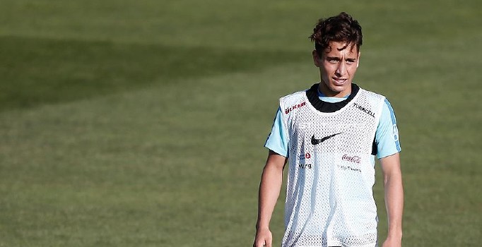 Amcası Emre Mor'un tuttuğu takımı Galatasaray olarak açıkladı