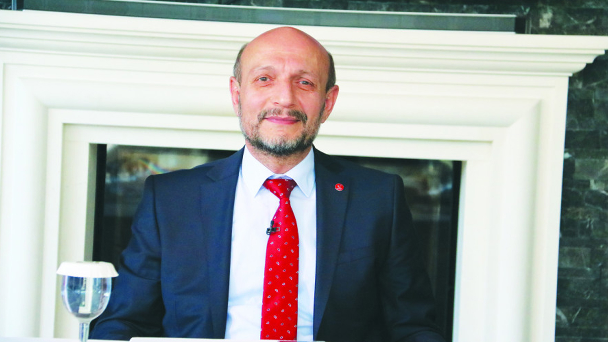 AK Parti'nin kongresine Saadet Partisi'nden dikkat çeken katılım