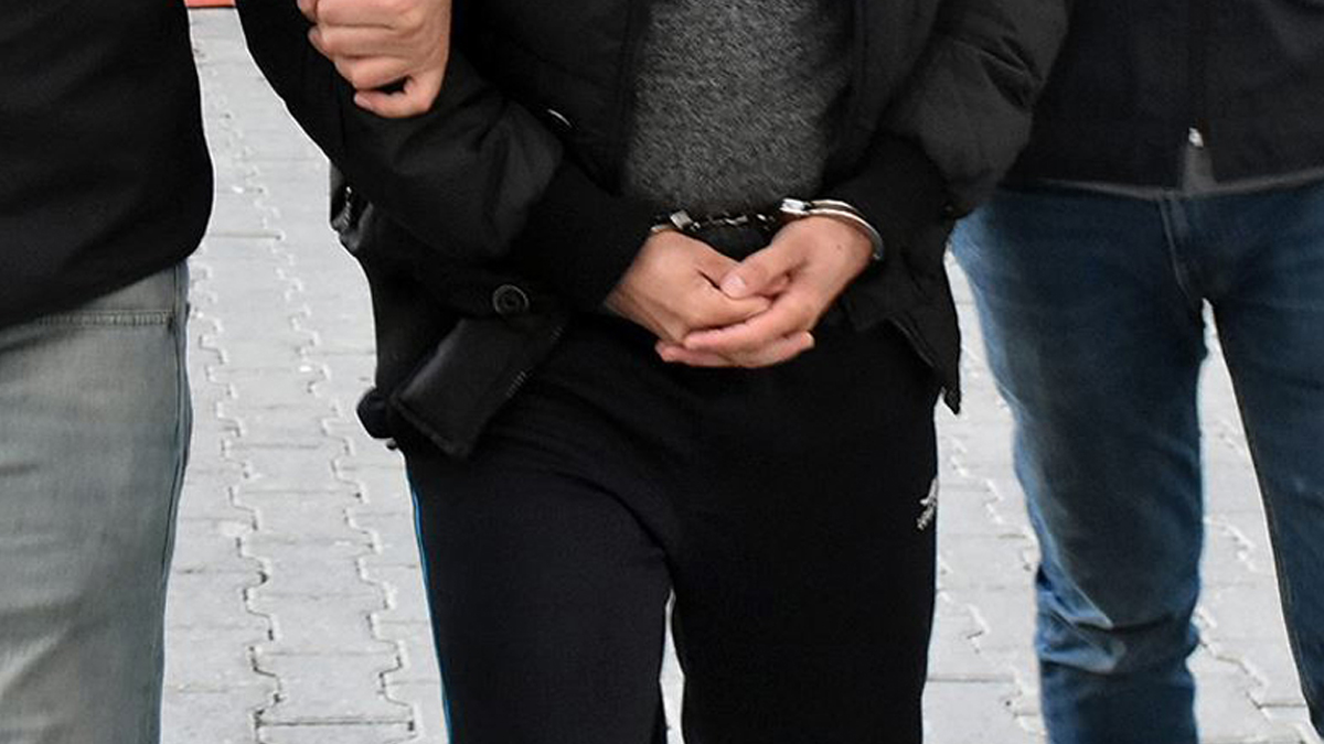 IŞİD'e bir darbe daha: Sözde bakan yardımcısı yakalandı