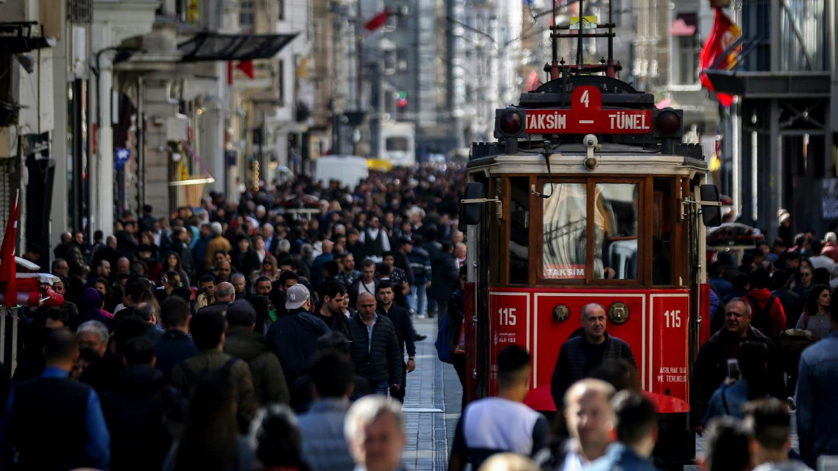 Son dakika | Türkiye'nin nüfusu açıklandı: Bir yılda yarım milyon kişi arttı