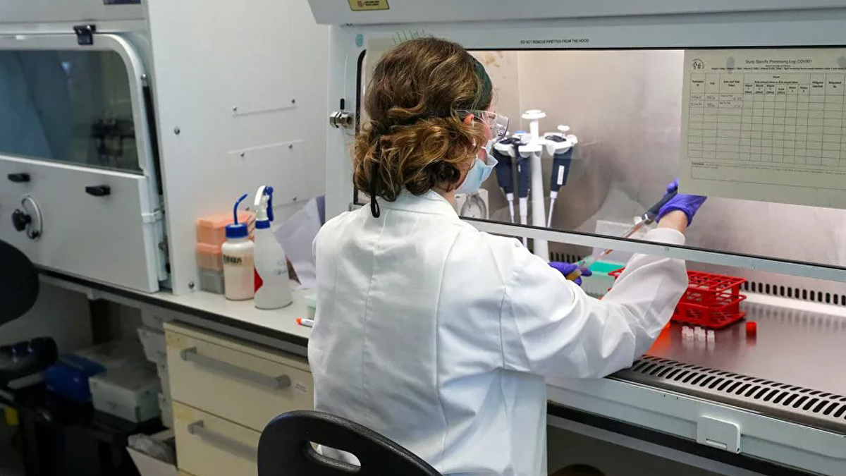 İngiltere yeni yollar deniyor... Karışım aşı işe yarar mı?